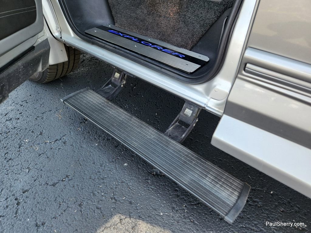 Used 2021 Chevrolet Express 2500 LS w/ Enhanced Convenience Package image 30