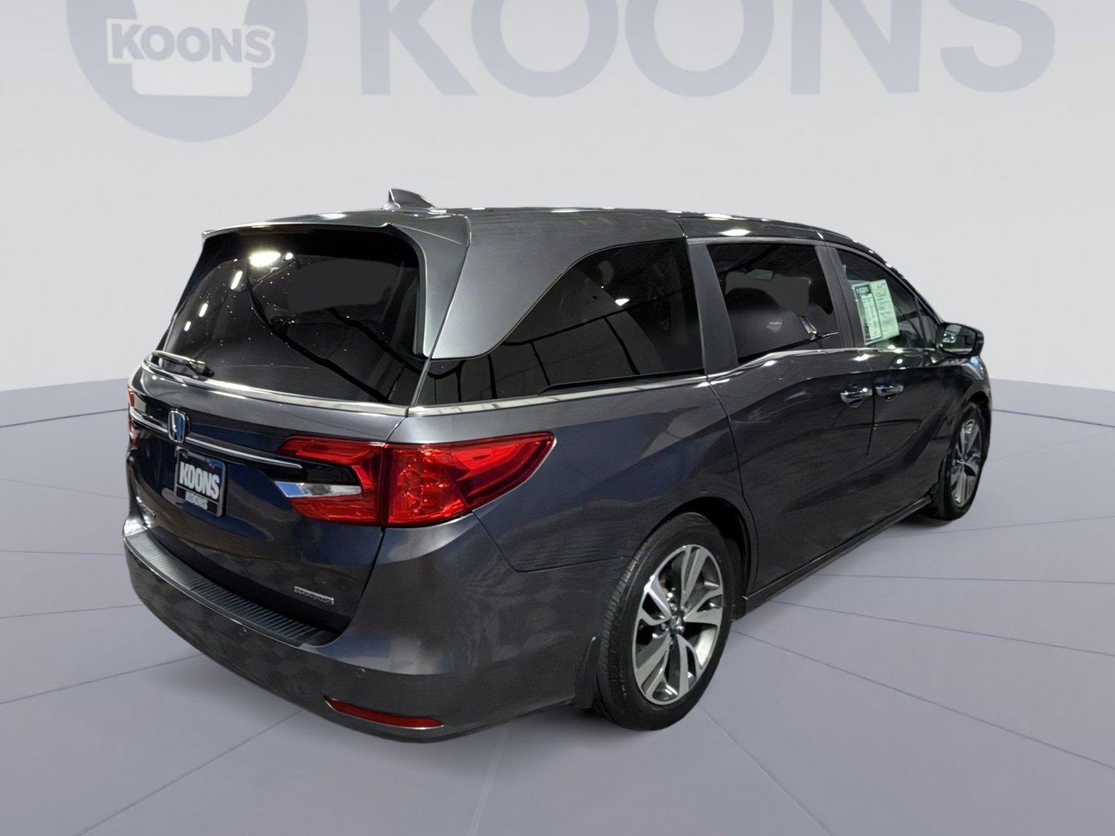 Used 2023 Honda Odyssey Touring image 7