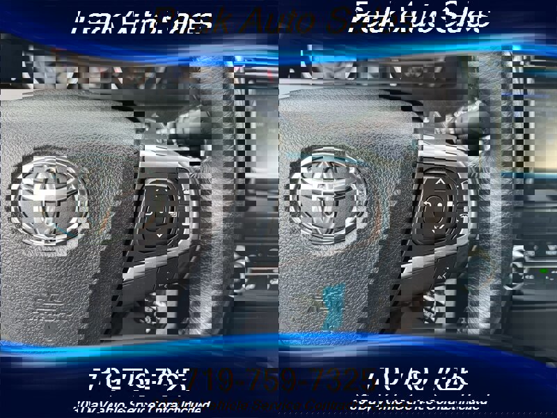 Used 2015 Toyota Camry SE image 17