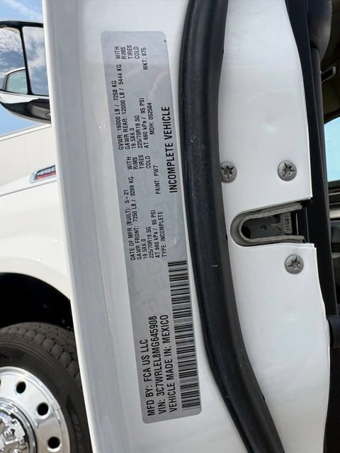 Used 2021 RAM 4500 Laramie AWD/4WD image 31