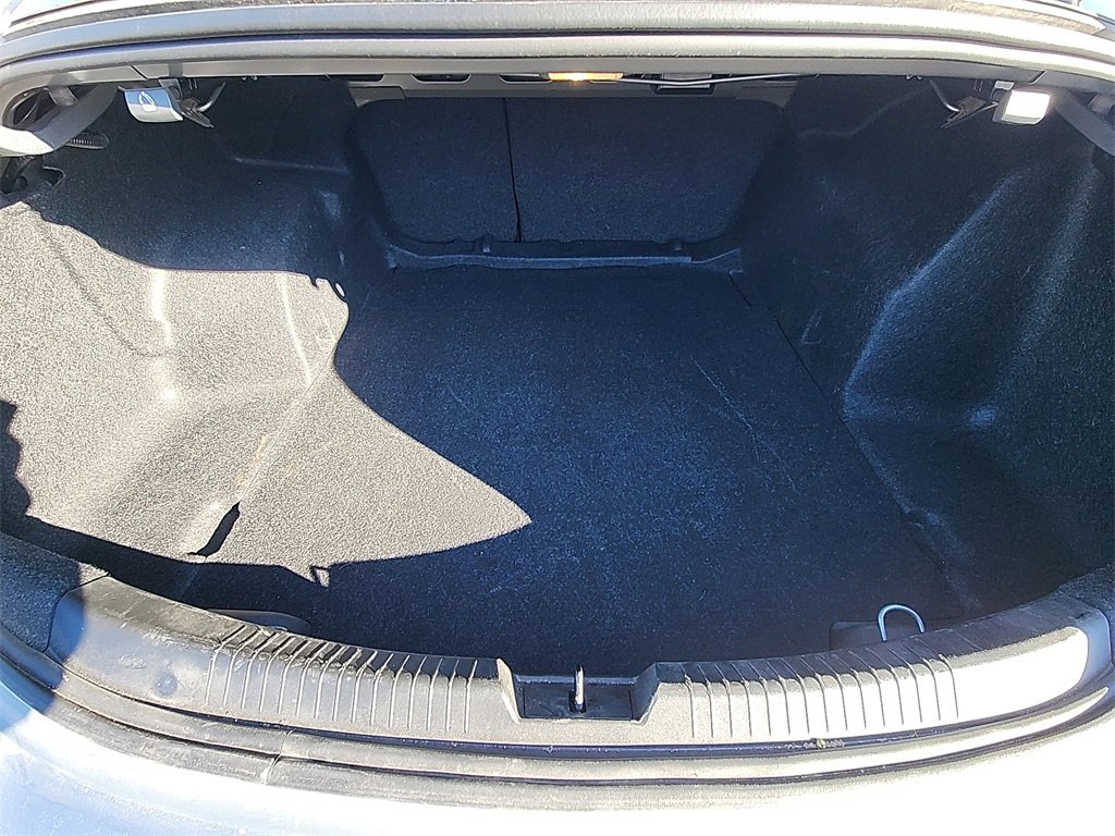 Used 2023 Chevrolet Malibu LS image 31