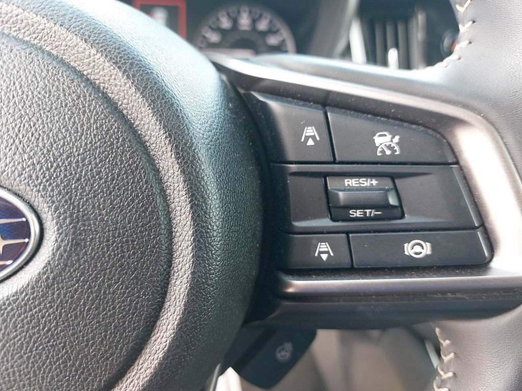 Certified 2025 Subaru Outback Touring AWD/4WD image 15