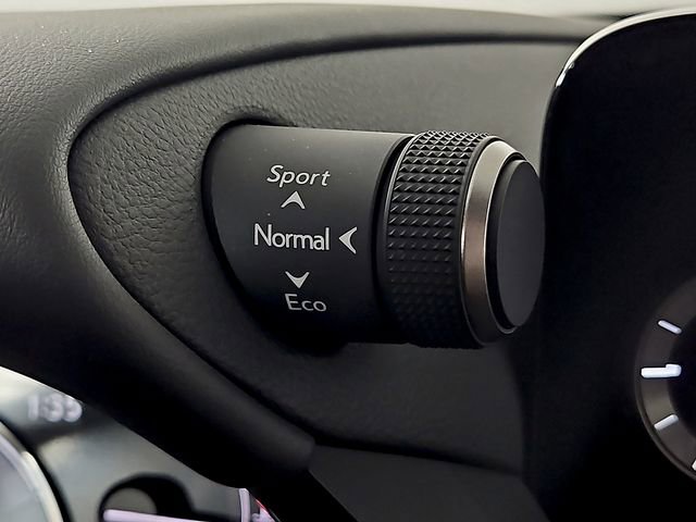Used 2025 Lexus ES 300h w/ Premium Package image 26