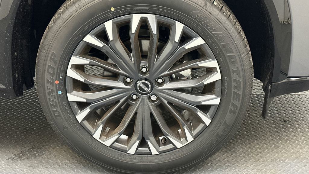 New 2026 Nissan Rogue SV AWD/4WD image 19