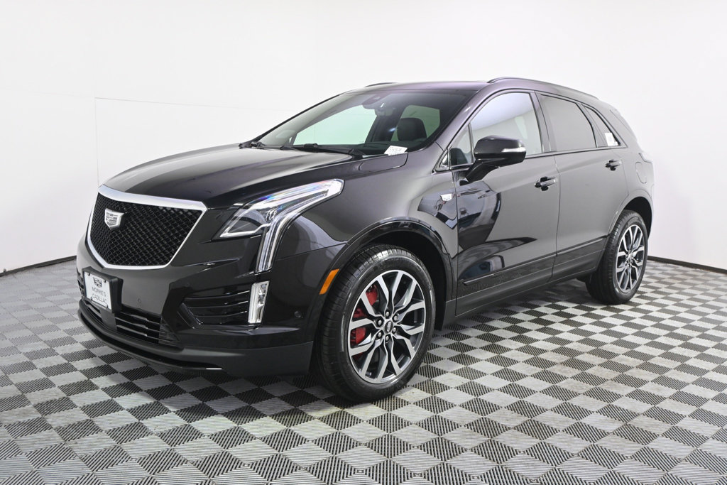 New 2026 Cadillac XT5 Sportv w/ LPO, Onyx Lite Package AWD/4WD image 2