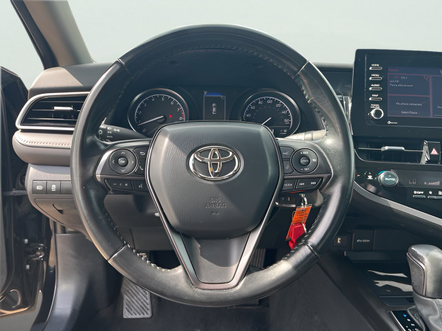 Used 2024 Toyota Camry SE FWD image 17