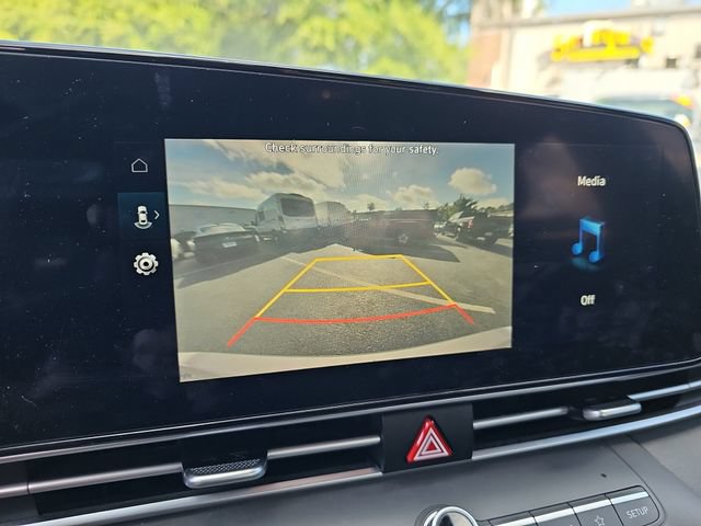 Used 2023 Hyundai Elantra SEL w/ Convenience Package FWD image 20