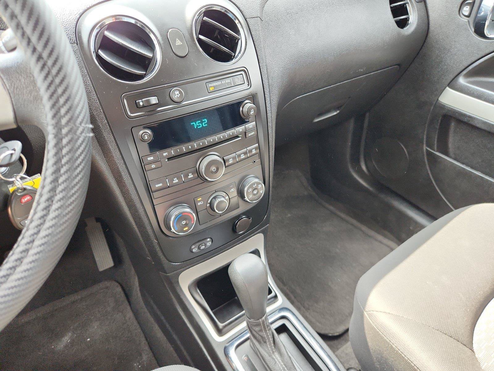 Used 2010 Chevrolet HHR LS FWD image 25
