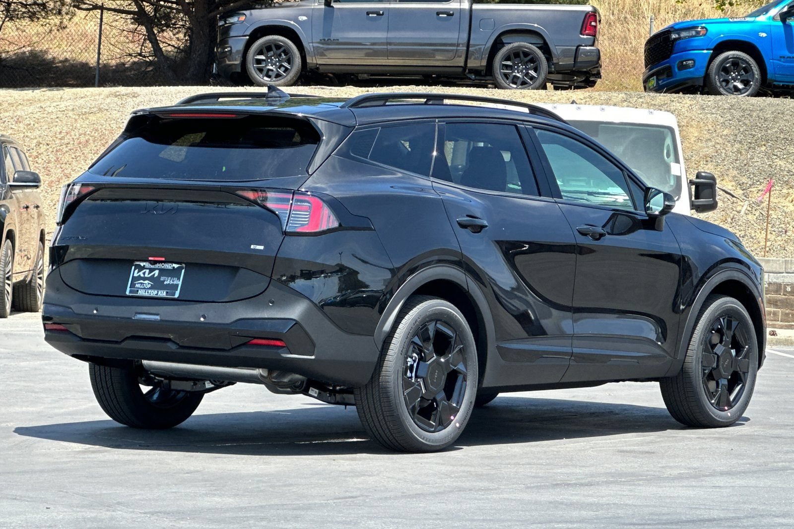 New 2026 Kia Sportage X-Line AWD/4WD image 4
