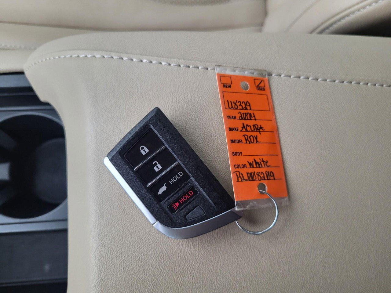 Used 2024 Acura RDX SH-AWD w/ Technology Package image 29