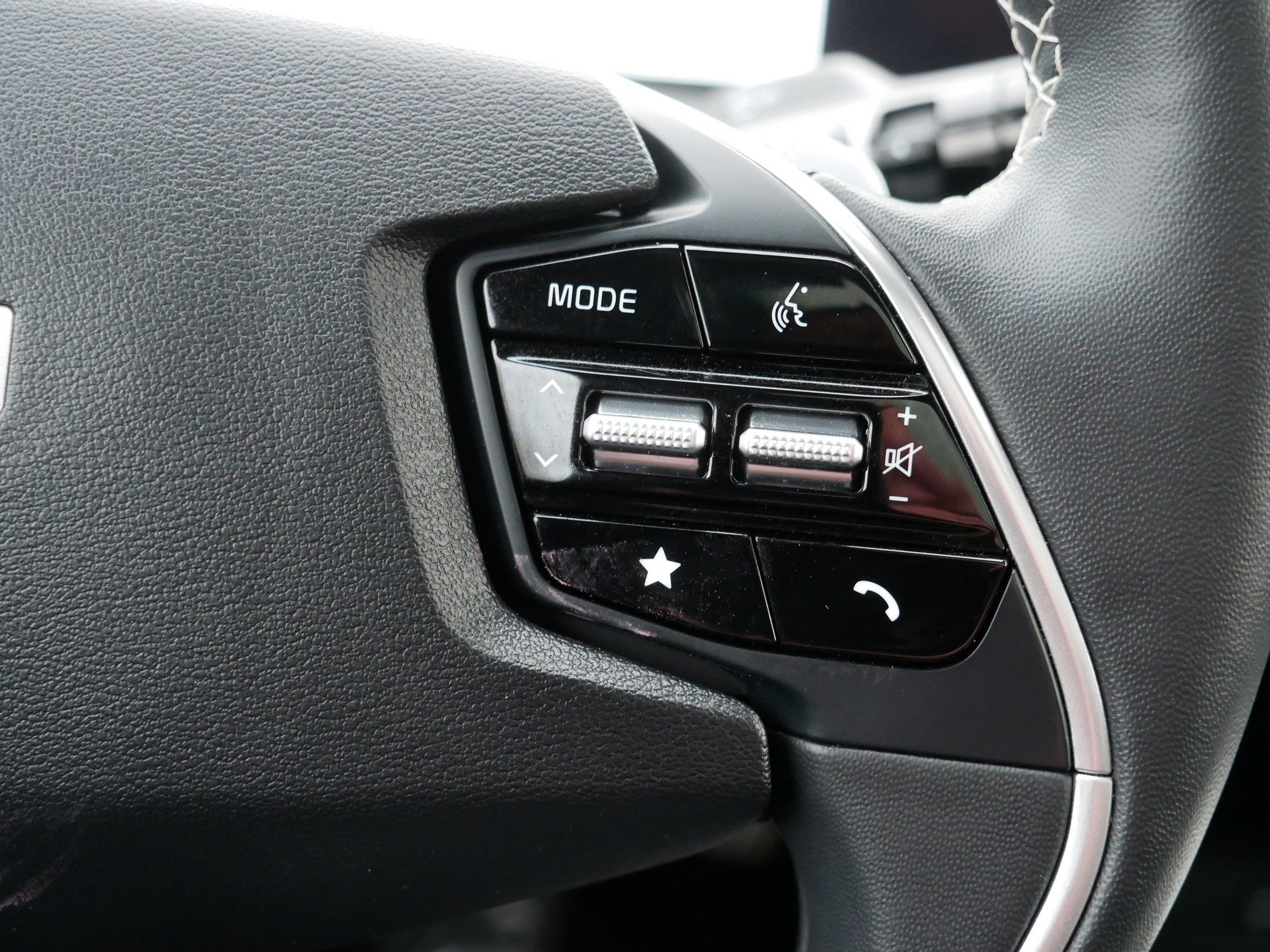 Certified 2024 Kia EV6 GT-Line image 29