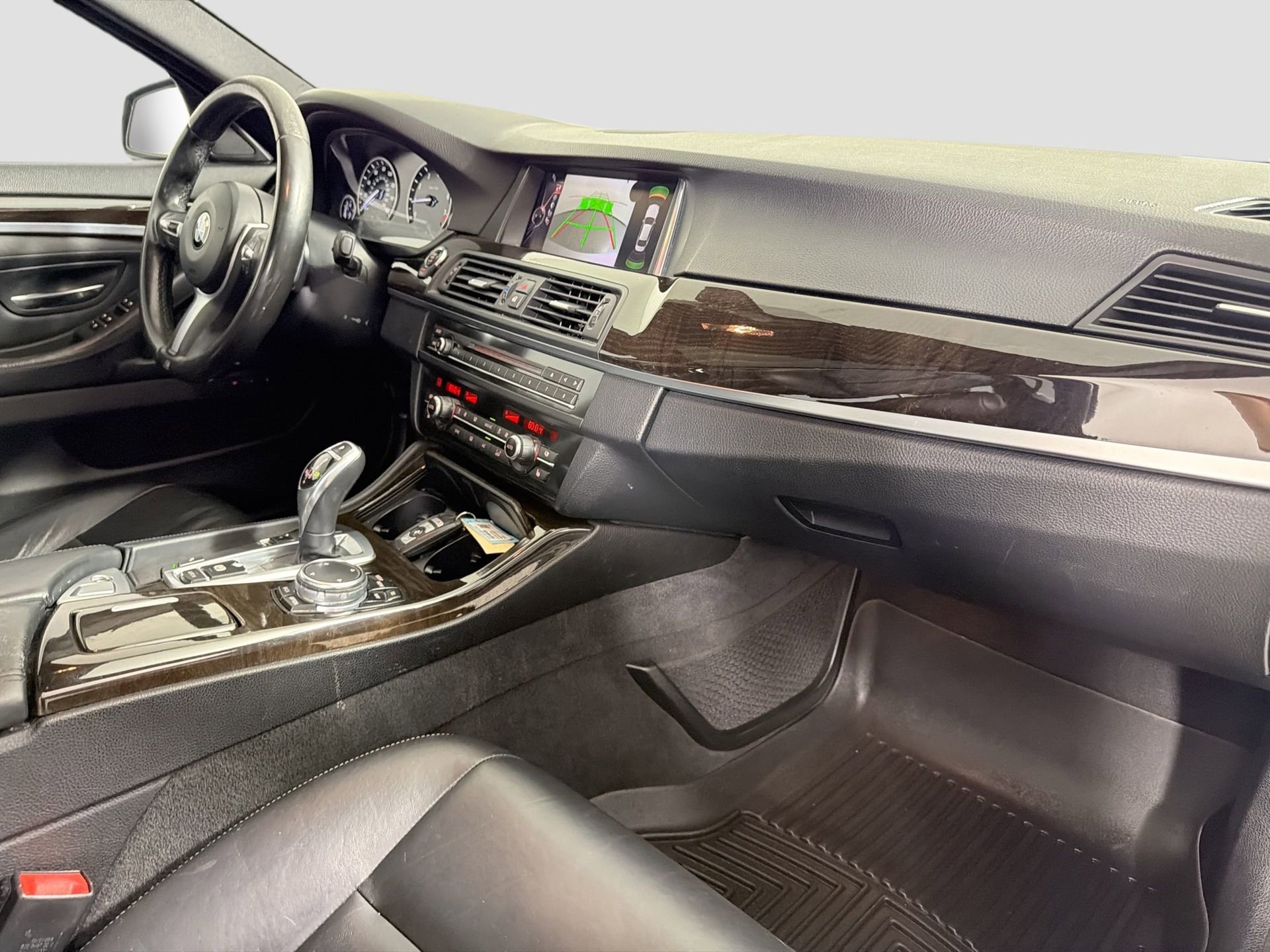 Used 2016 BMW 528i Sedan image 28