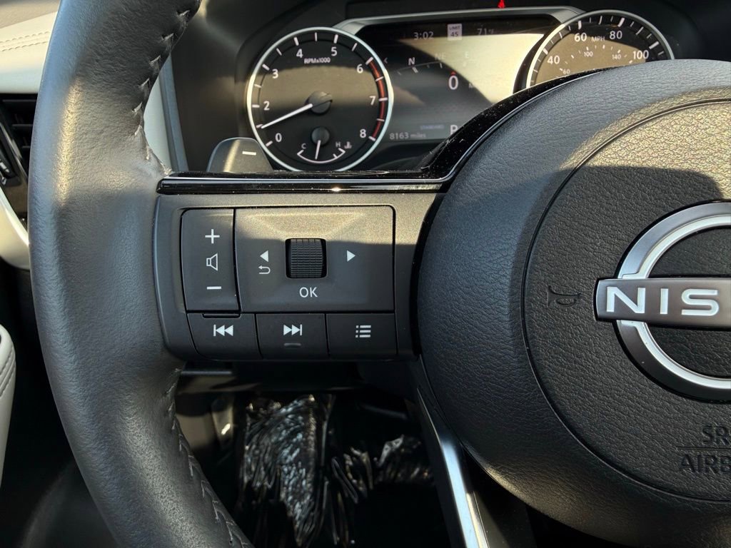 Used 2023 Nissan Rogue SL w/ SL Premium Package image 25