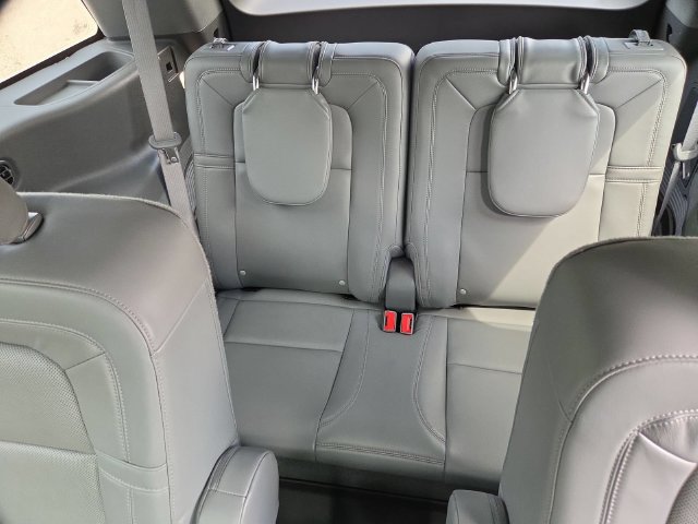 Used 2020 Lincoln Aviator Reserve w/ Equipment Group 201A AWD/4WD image 23