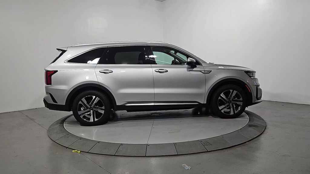 Used 2023 Kia Sorento EX image 7