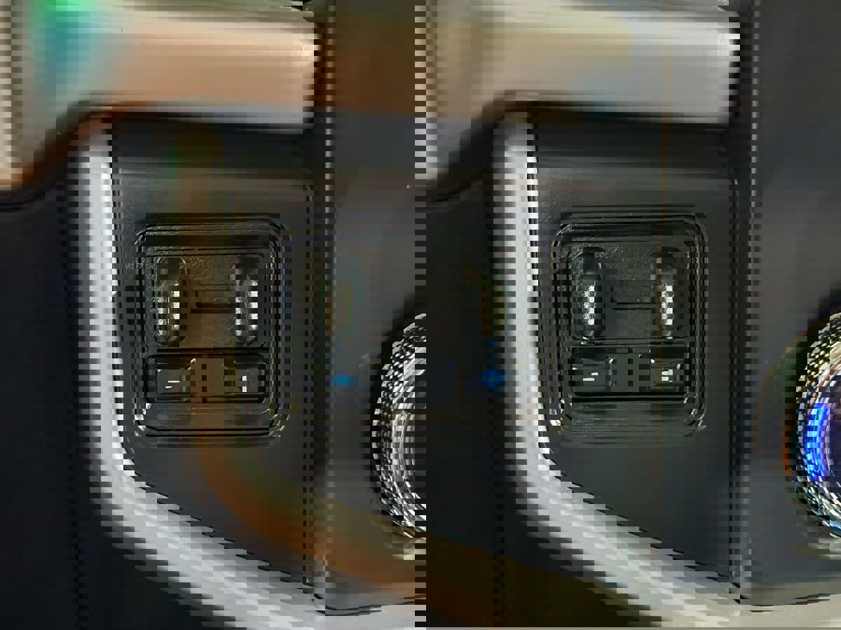 Used 2022 Ford Expedition XLT image 40