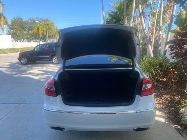 Used 2012 Hyundai Genesis 4.6 image 95