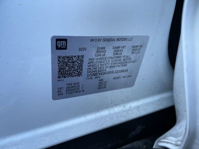 Used 2025 Chevrolet Traverse LT image 34