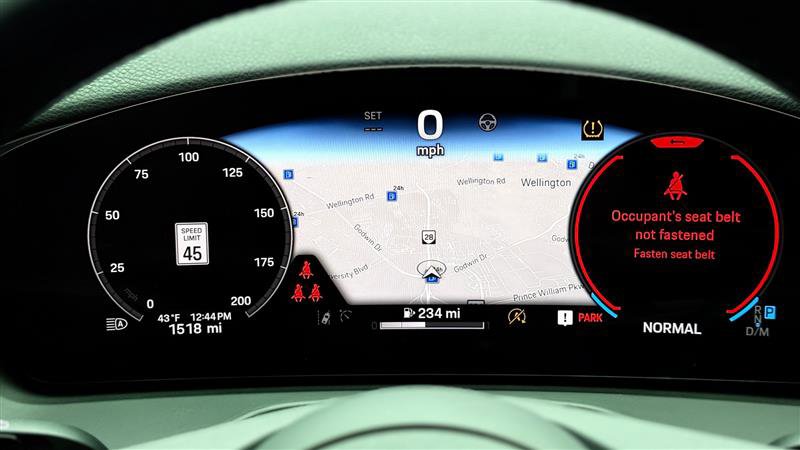 Used 2025 Porsche Panamera 4 w/ Premium Package image 25