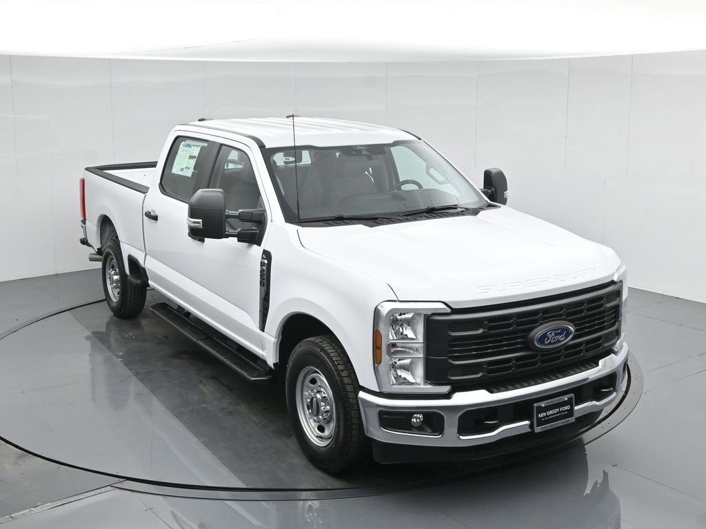 New 2026 Ford F250 XL w/ XL Chrome Package image 22
