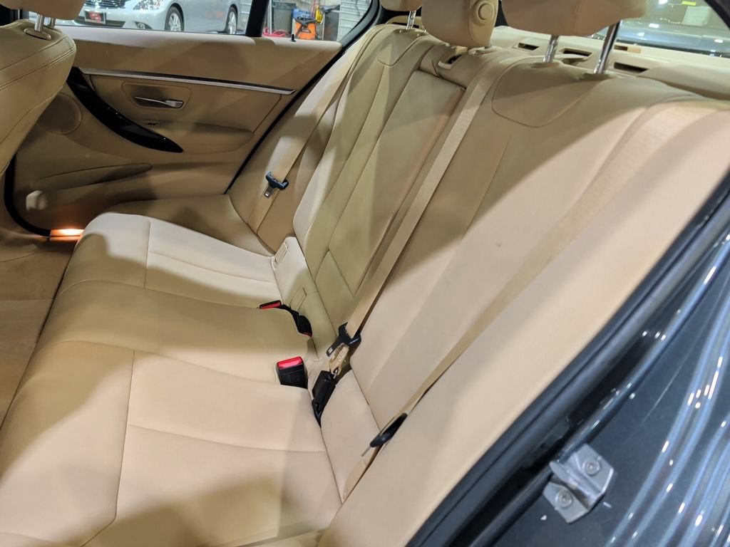 Used 2016 BMW 328i Sedan RWD image 13