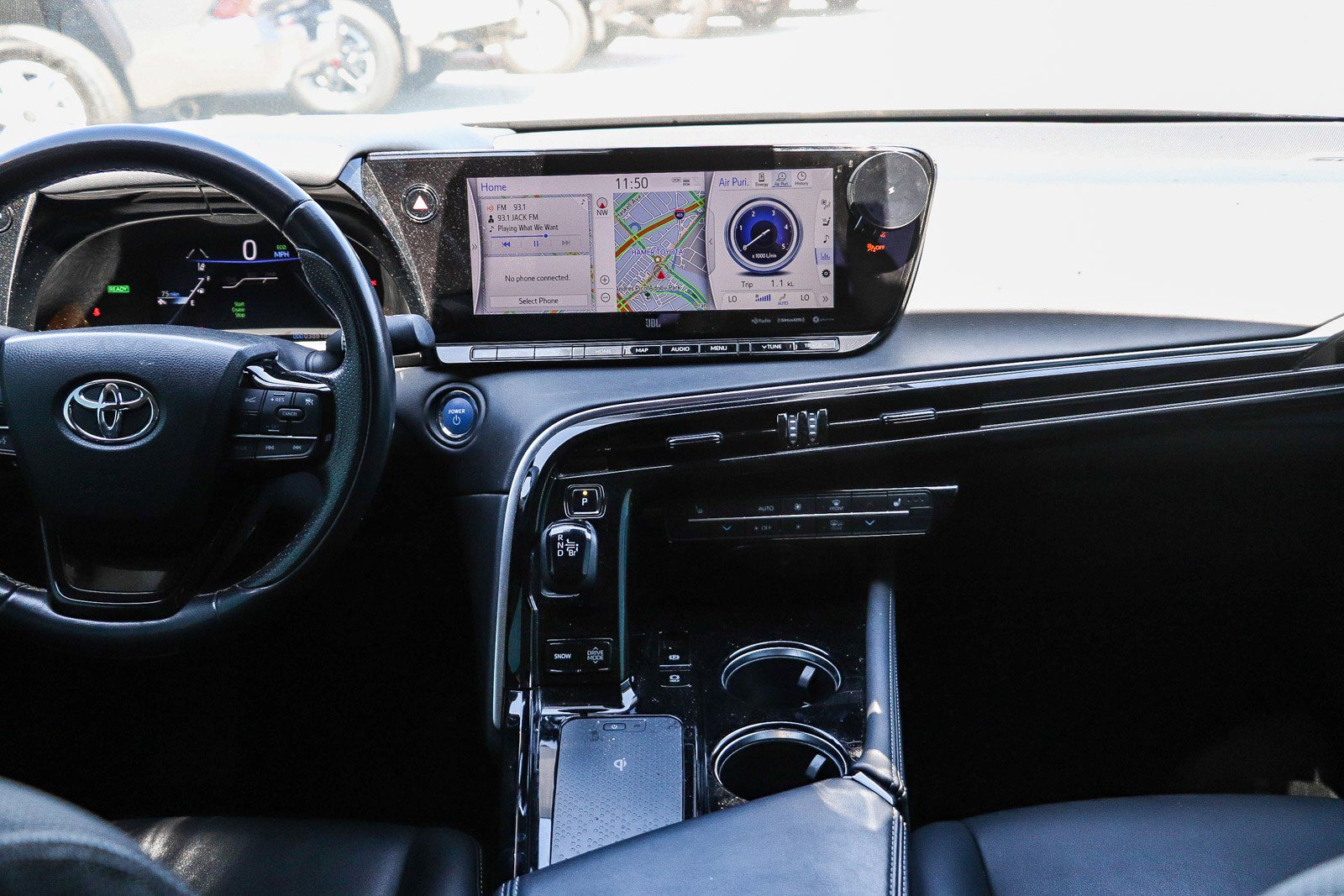 Used 2021 Toyota Mirai w/ Advanced Technology Package RWD image 10