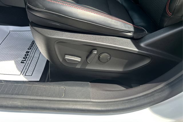 Used 2023 Ford Escape ST-Line w/ Tech Pack #1 AWD/4WD image 18