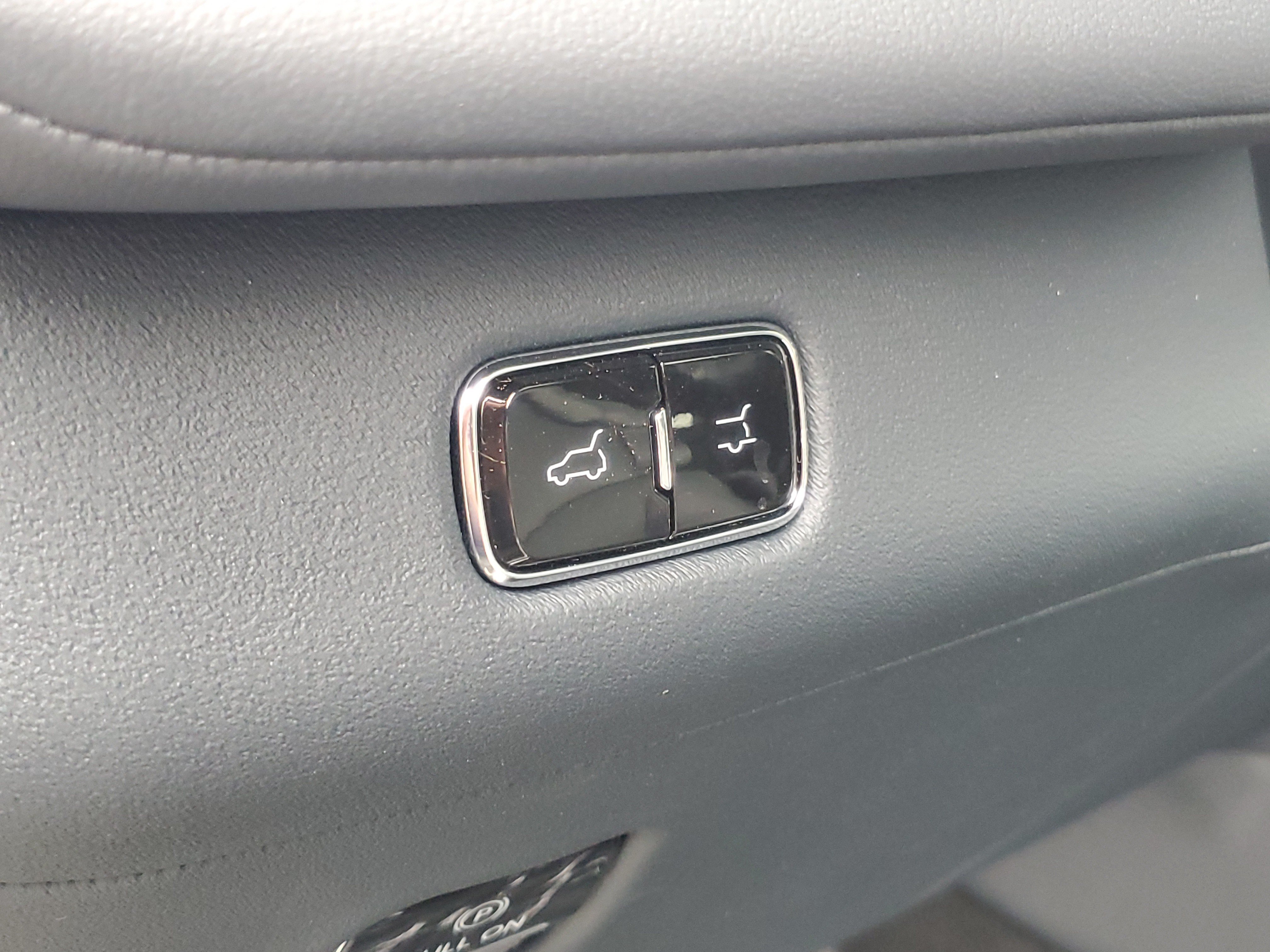 New 2027 Lincoln Navigator Reserve AWD/4WD image 15