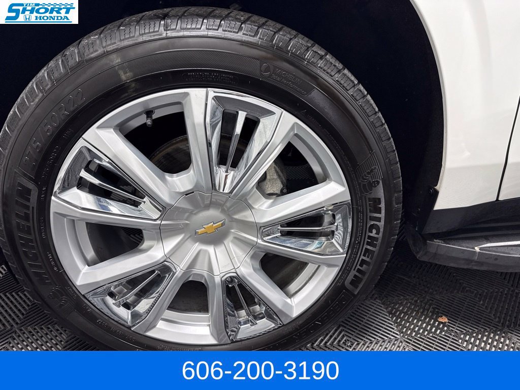 Used 2022 Chevrolet Suburban High Country AWD/4WD image 14