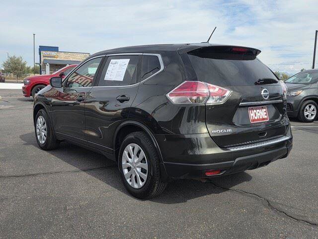 Used 2016 Nissan Rogue S w/ S Family Package FWD image 5