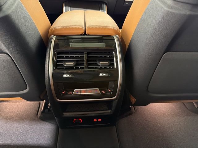 Certified 2024 BMW X5 M60i AWD/4WD image 24