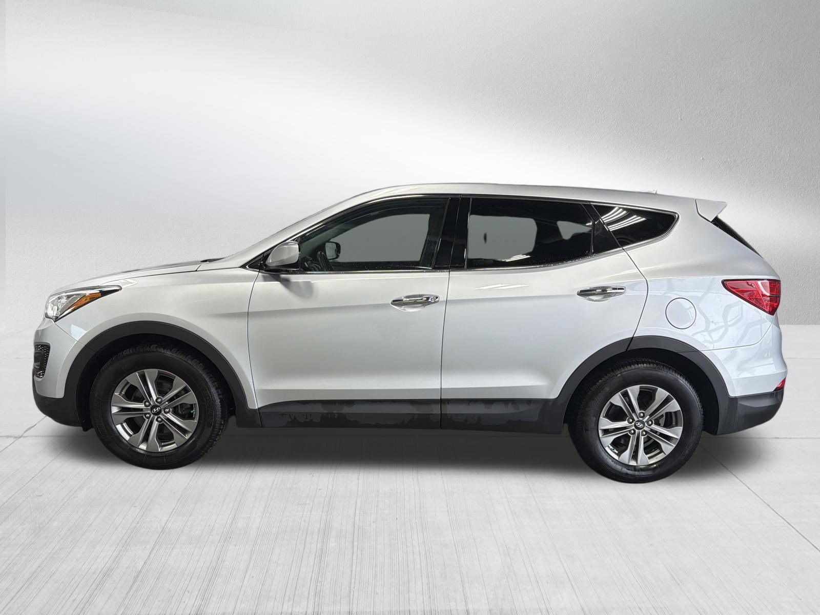 Used 2016 Hyundai Santa Fe Sport AWD/4WD image 4
