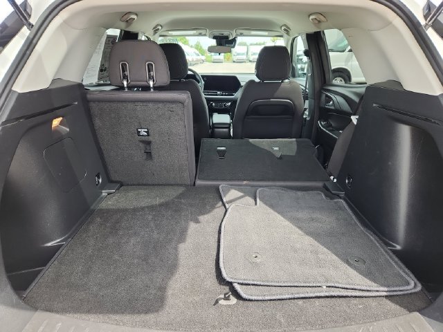 Used 2025 Chevrolet TrailBlazer LT AWD/4WD image 30