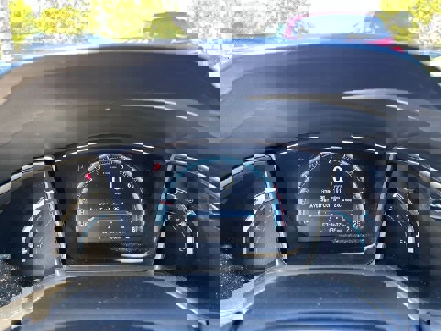 Used 2018 Honda Civic EX-L image 10