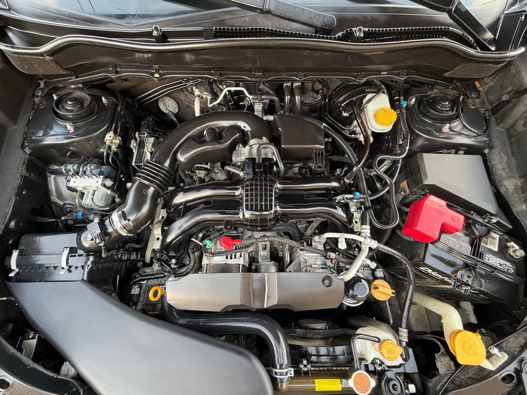 Used 2015 Subaru Forester 2.5i Premium AWD/4WD image 9