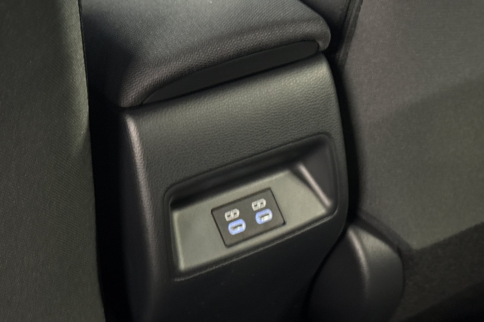 New 2026 Toyota Corolla SE FWD image 15