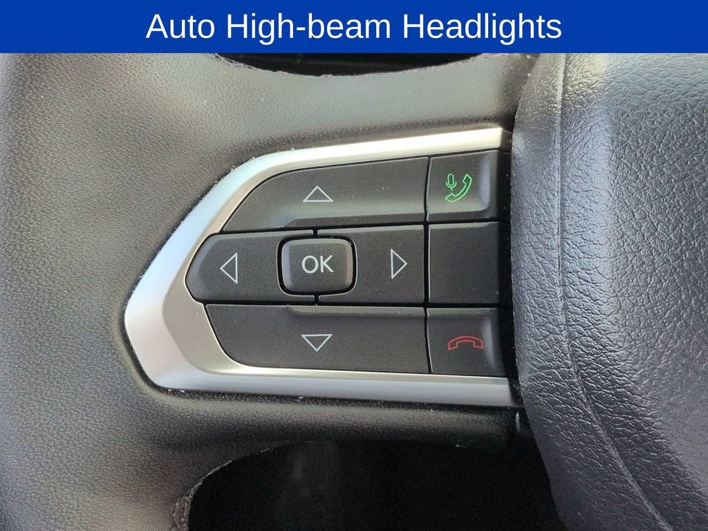 Used 2025 Jeep Compass Latitude w/ Convenience Group AWD/4WD image 14