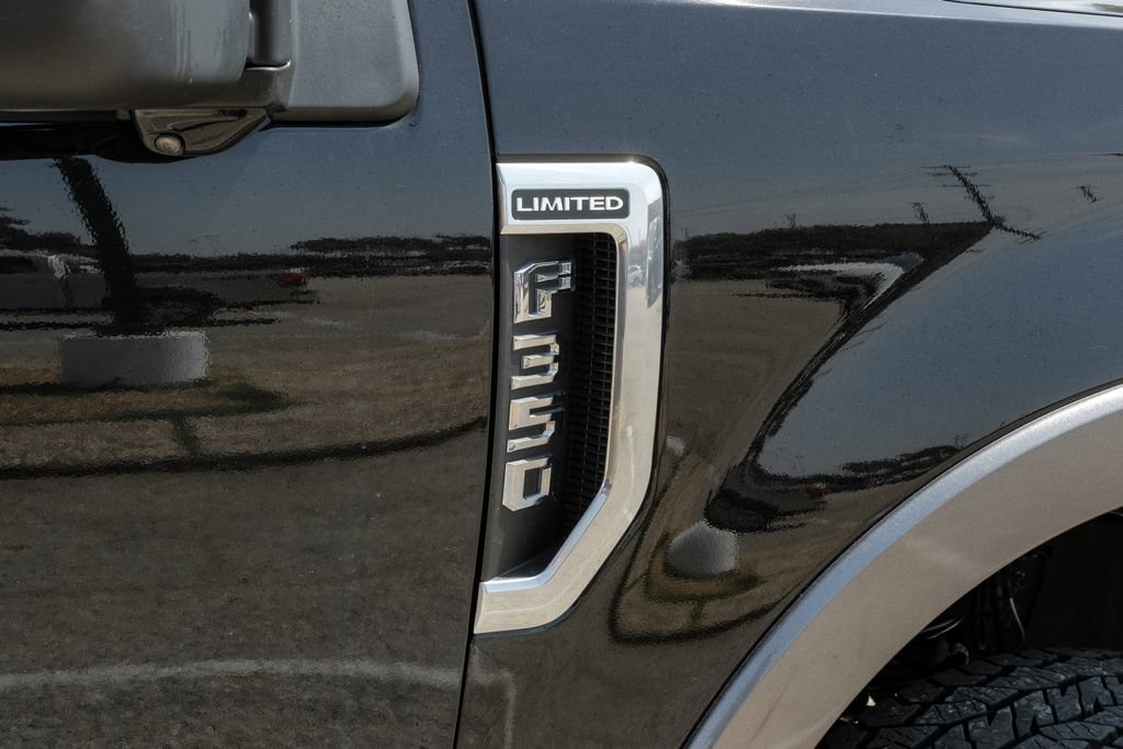 Used 2019 Ford F350 Limited image 56
