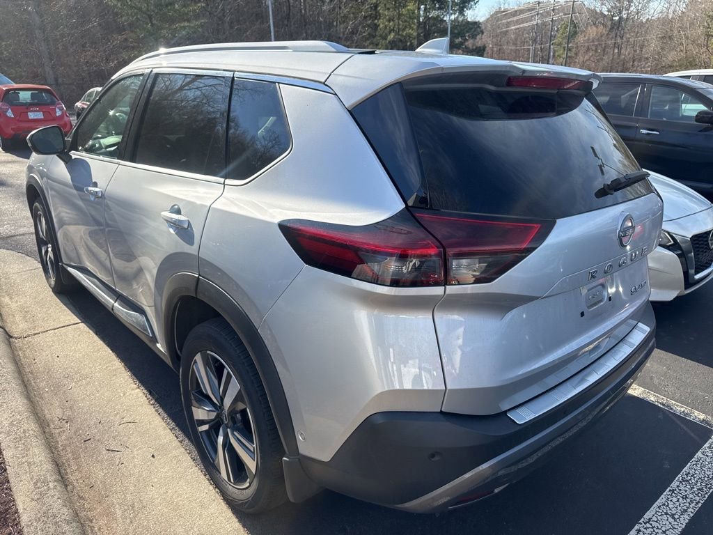 Used 2022 Nissan Rogue SL w/ SL Premium Package image 7