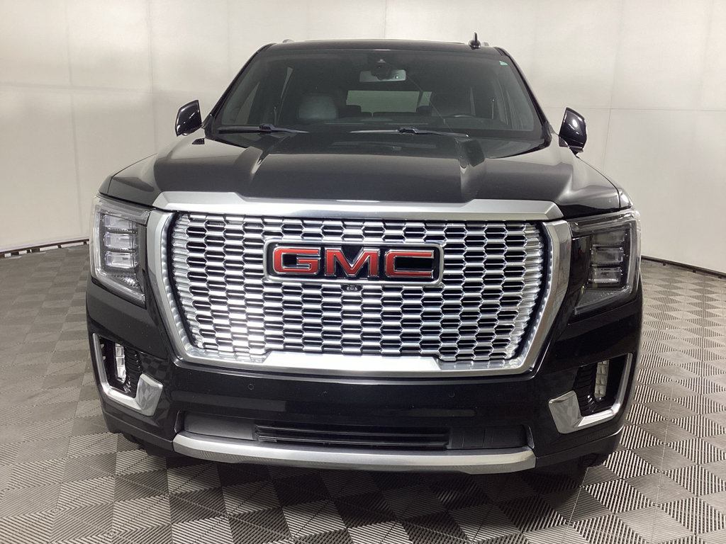 Used 2022 GMC Yukon XL Denali AWD/4WD image 6