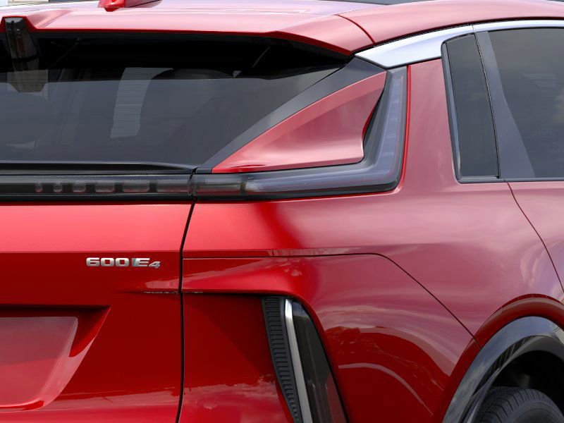 New 2025 Cadillac Lyriq Luxury image 11