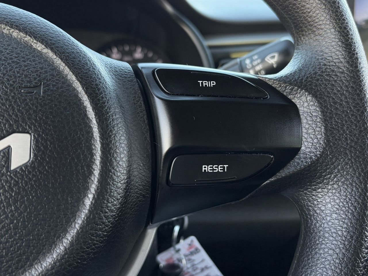 Used 2023 Kia Rio LX image 17