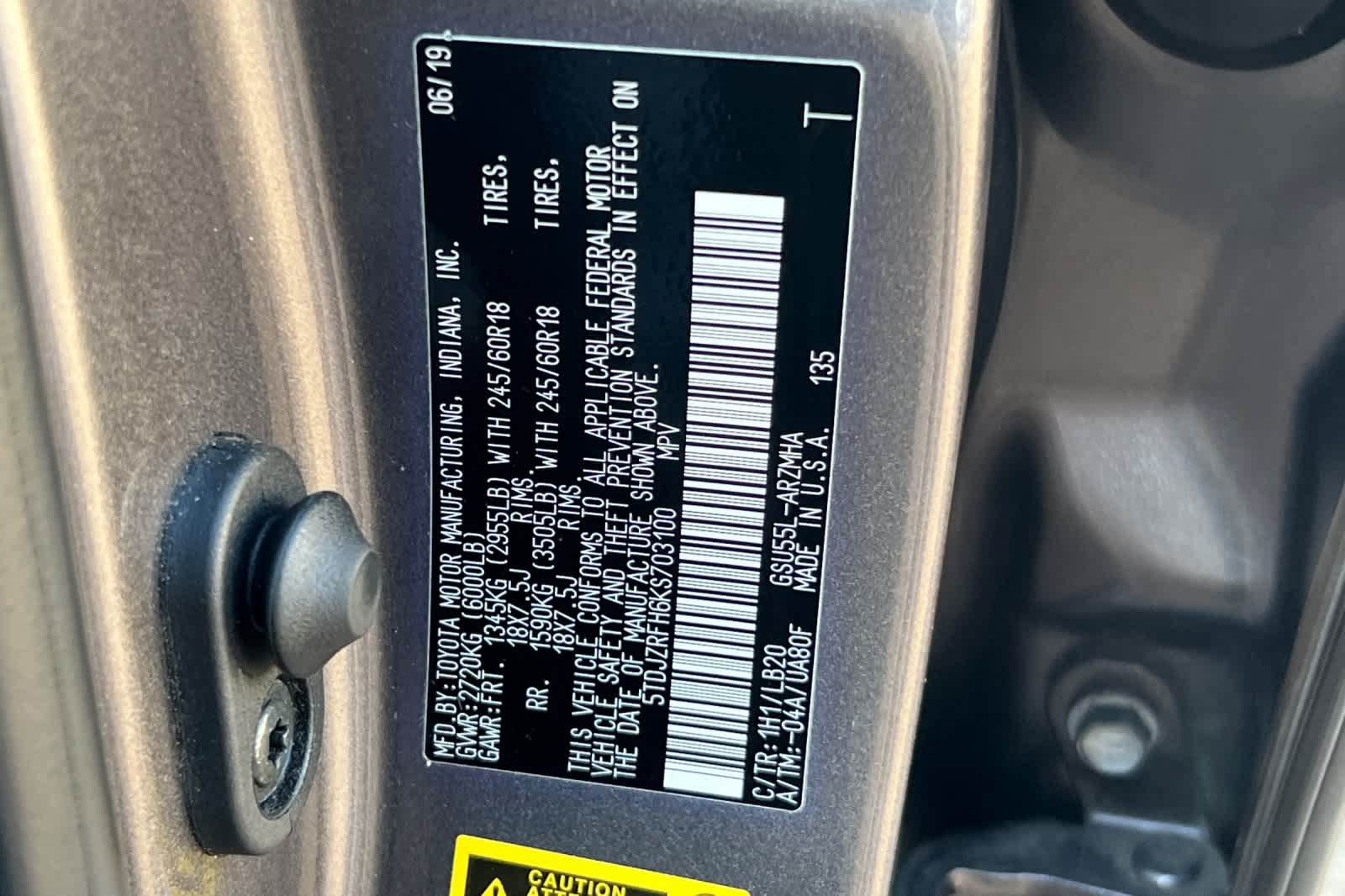 Used 2019 Toyota Highlander XLE AWD/4WD image 26
