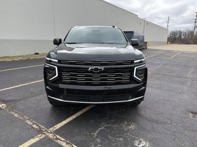 New 2026 Chevrolet Suburban High Country AWD/4WD image 2