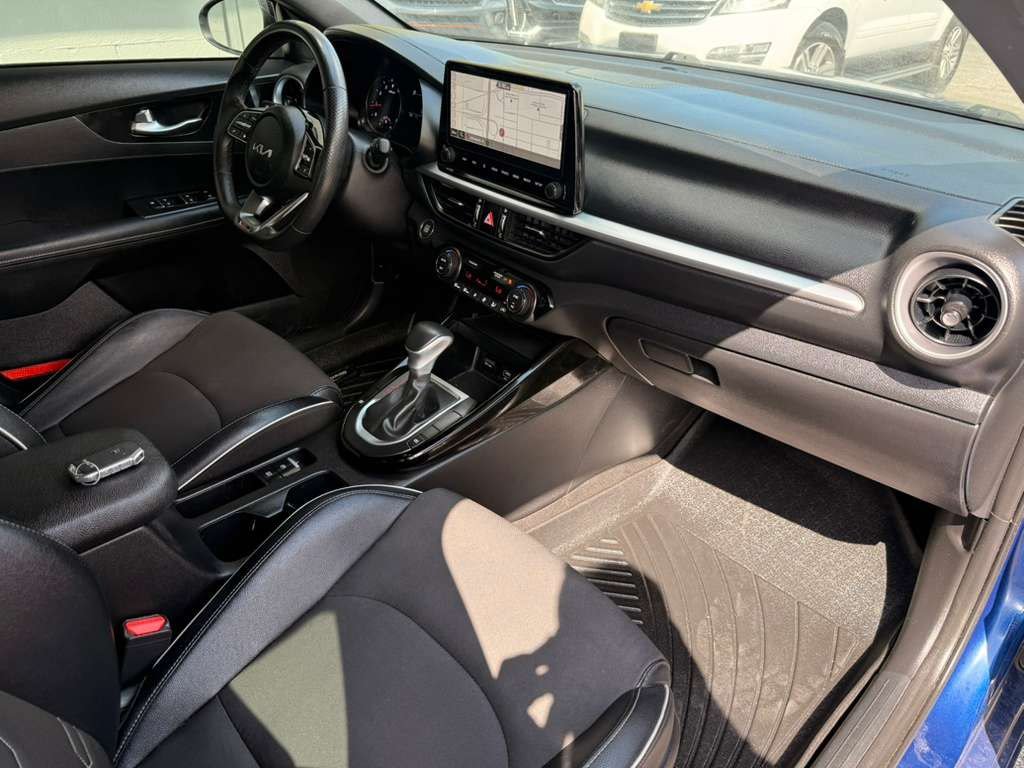 Used 2024 Kia Forte GT-Line FWD image 24