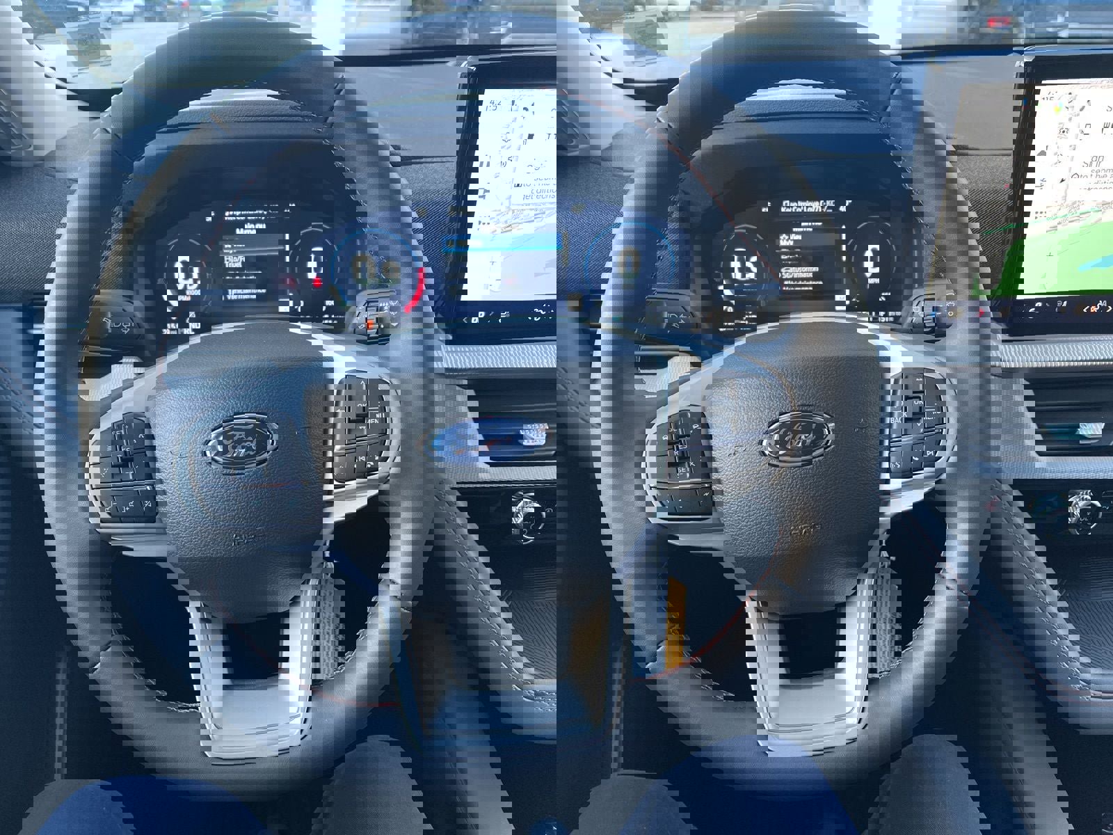 New 2025 Ford Explorer Active w/ Active Comfort Package image 21