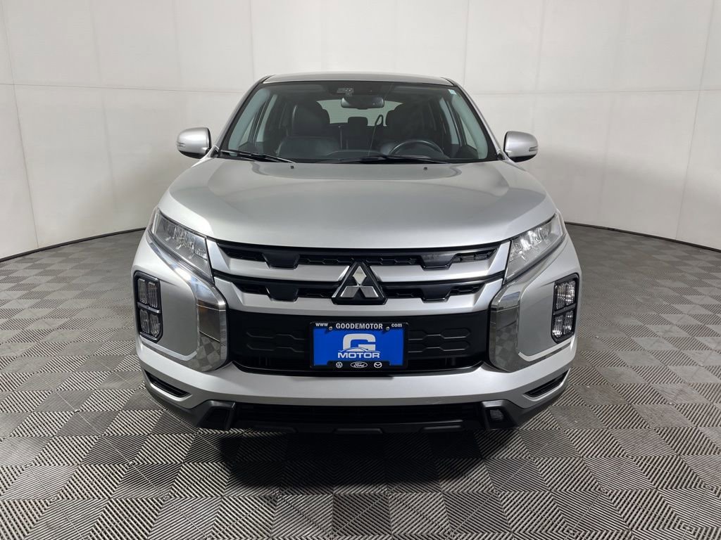 Used 2024 Mitsubishi Outlander Sport SE image 3