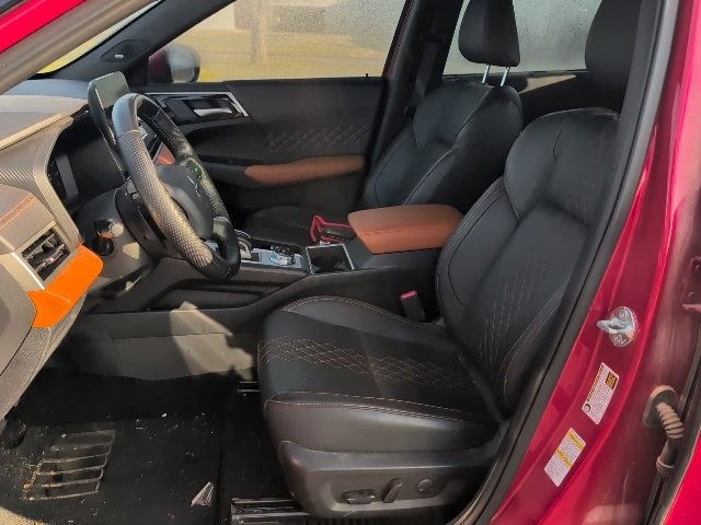 Used 2024 Mitsubishi Outlander SEL Black Edition image 10