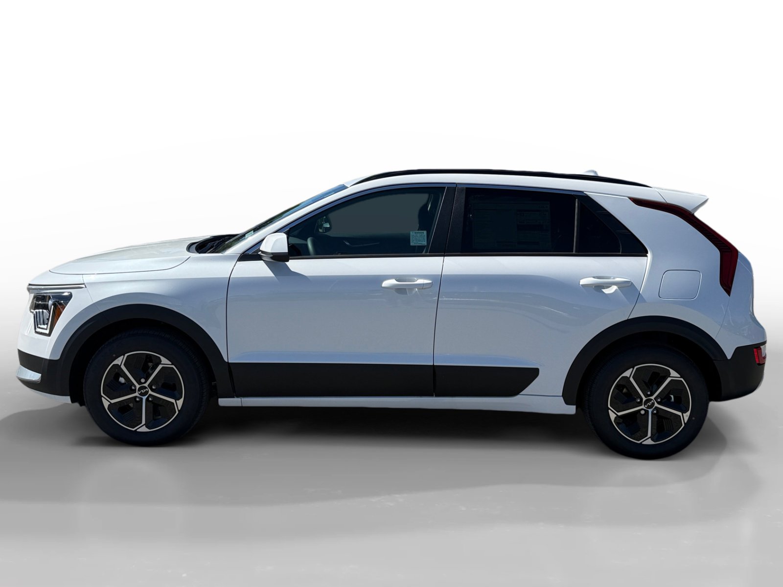 New 2026 Kia Niro LX FWD image 2