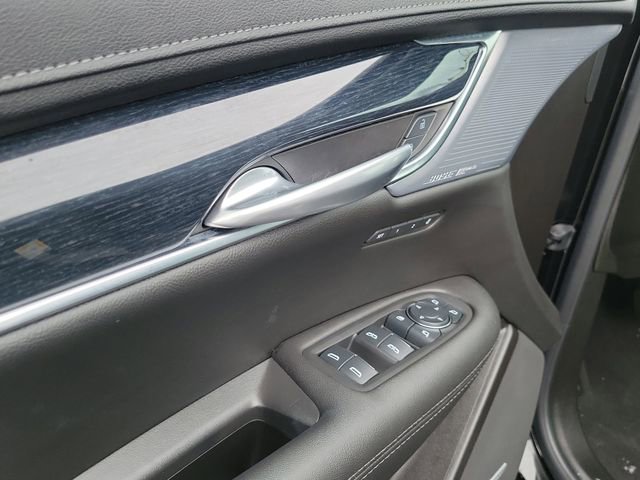 Used 2025 Cadillac XT5 Premium Luxury w/ LPO, Floor Liner Package image 8